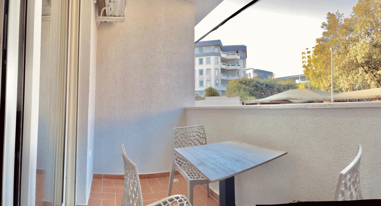 Flors Apartments Durrës Kültér fotó